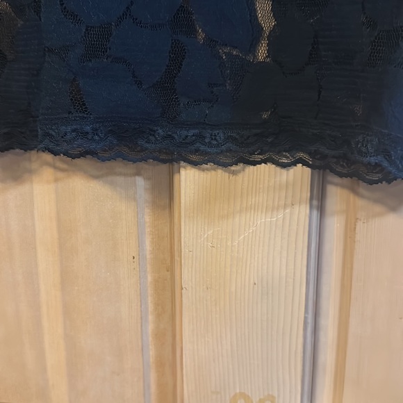 Abercrombie top - Picture 3 of 4